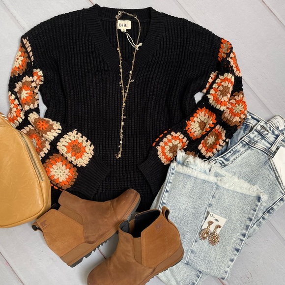 Black crochet knit Granny Sleeve V neck boho bohemian chic sweater - Picture 5 of 7